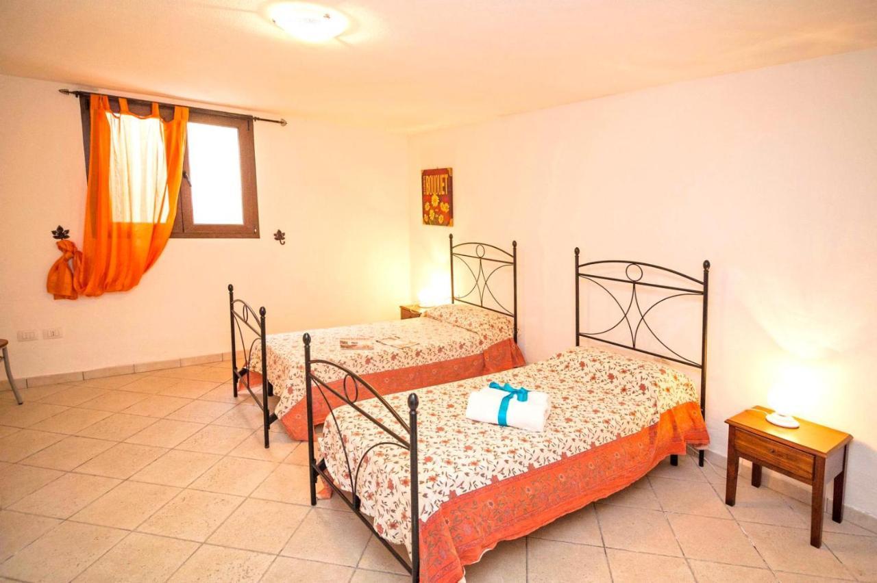 Residence Lu Soli Budoni Affitti Buitenkant foto